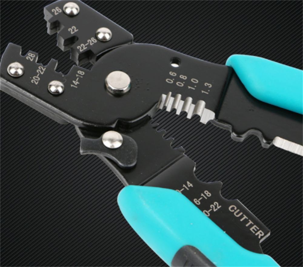 5Multifunction wire plier