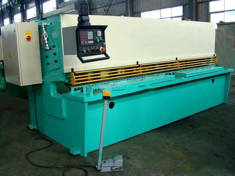 HYDRAULIC SWING BEAM SHEAR HYDRAULIC SWING BEAM SHEAR