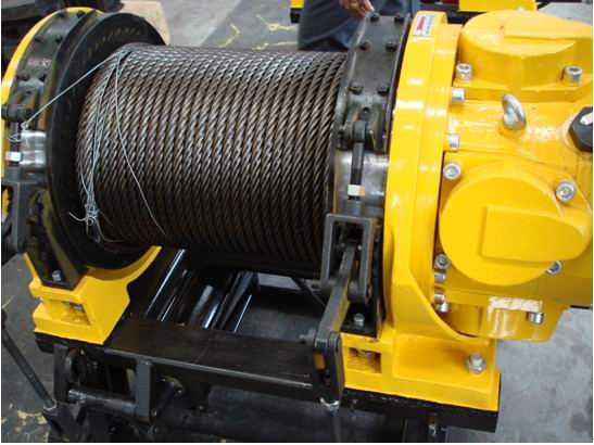 Winch (133) Winch (133)