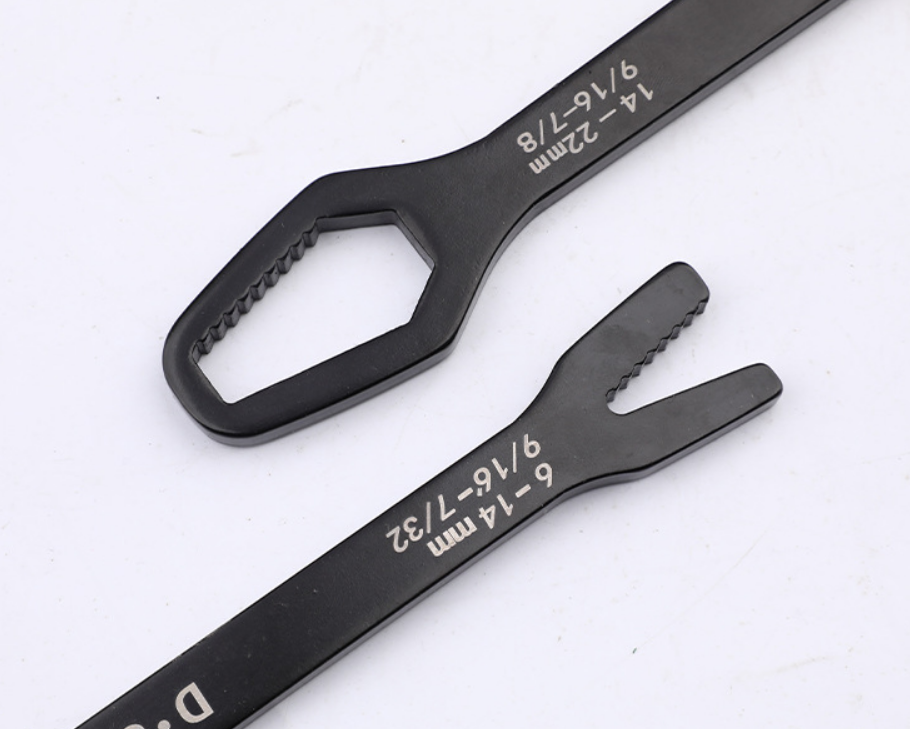 Double head self tightening multipurpose wrench