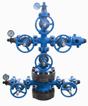 KY65-21 wellhead & X-mas tree with API standard